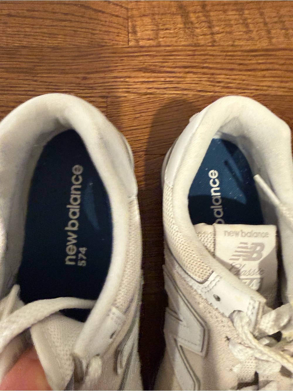 New Balance Women's Cream and White Retro Sneakers - Picture 6 of 9